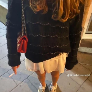 Stickad Tröja - Supersnygg tröja från Zara!