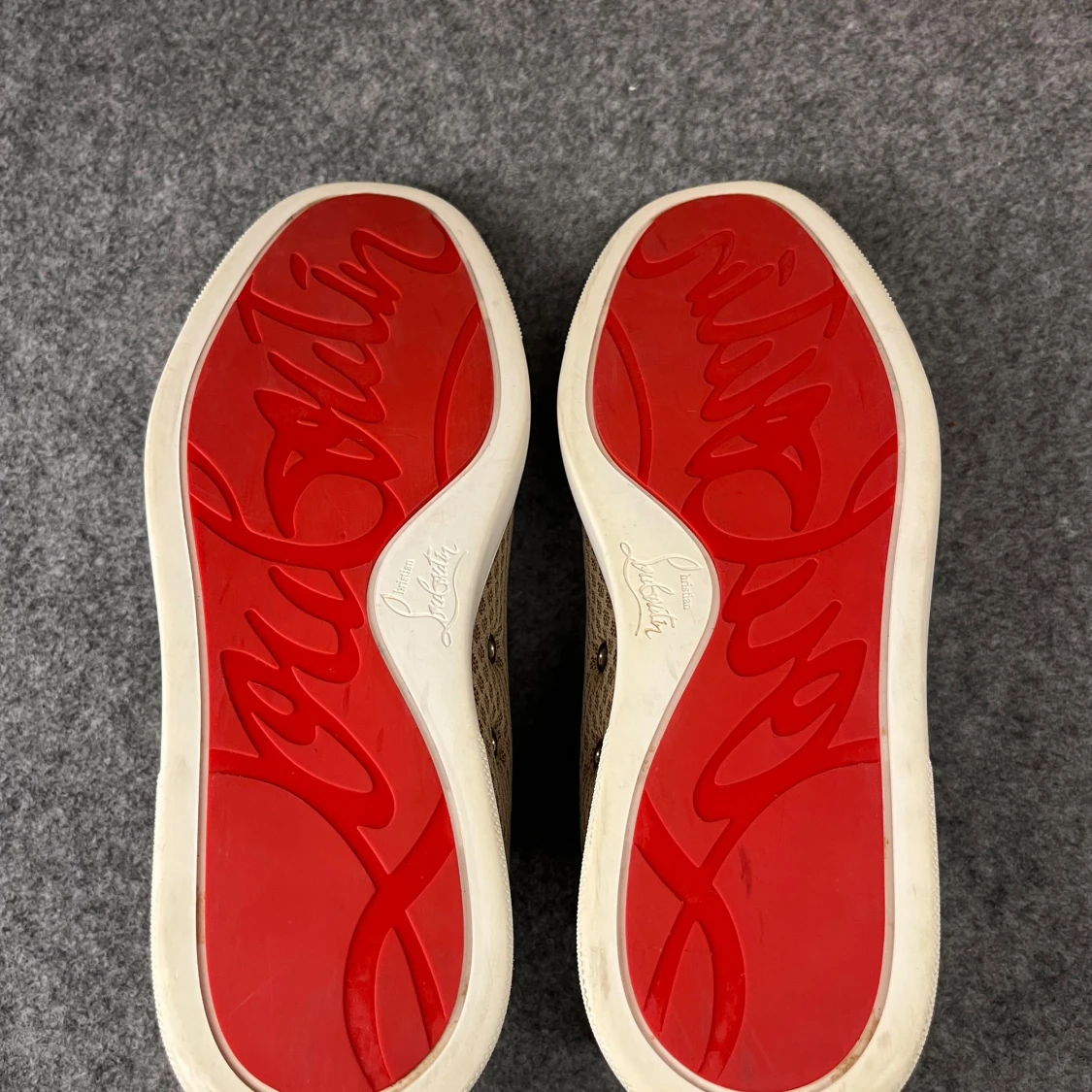 Bruna Louboutins med nät (nya)  - 4