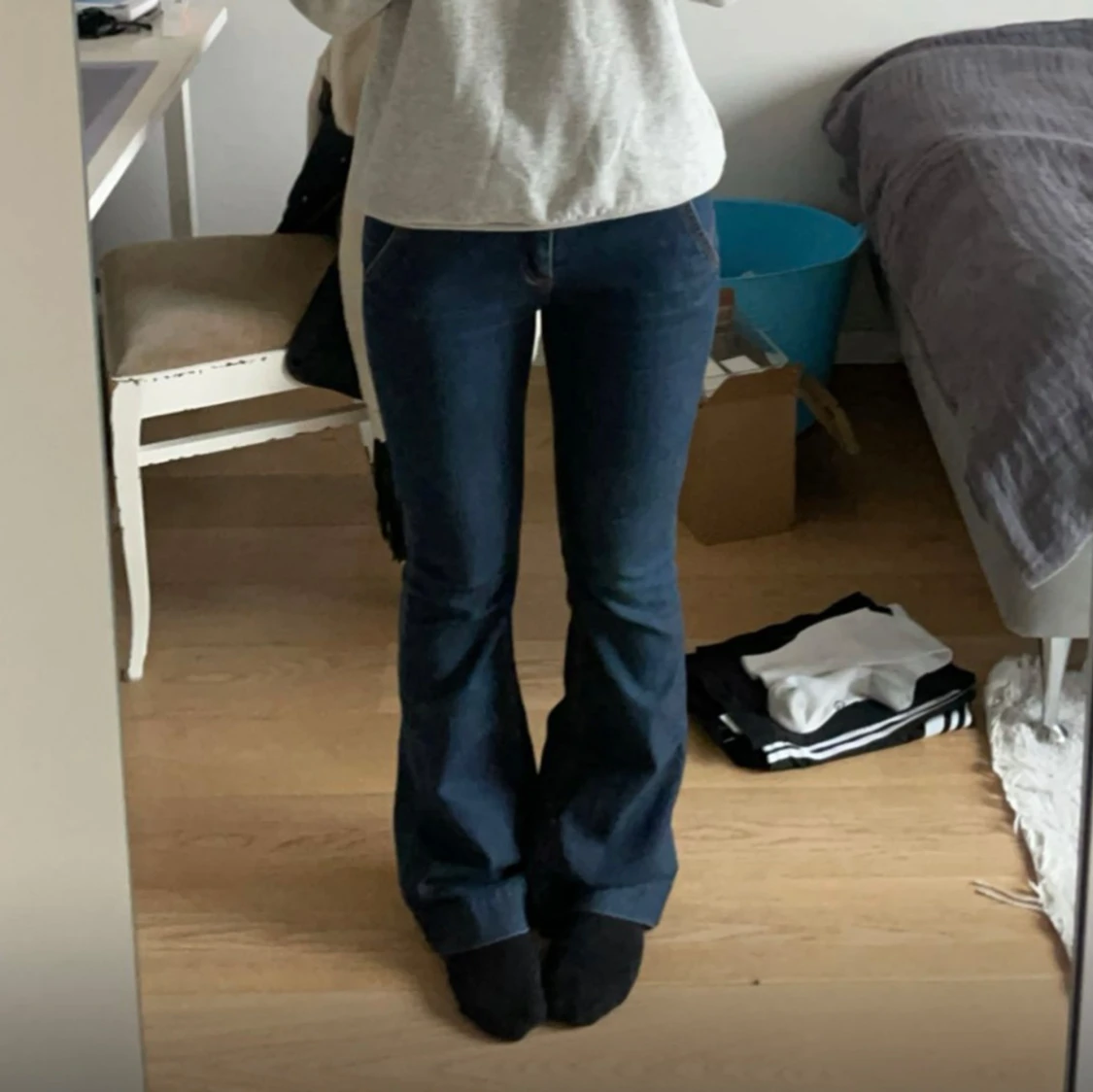 Blå lågmidjade bootcut jeans - 1