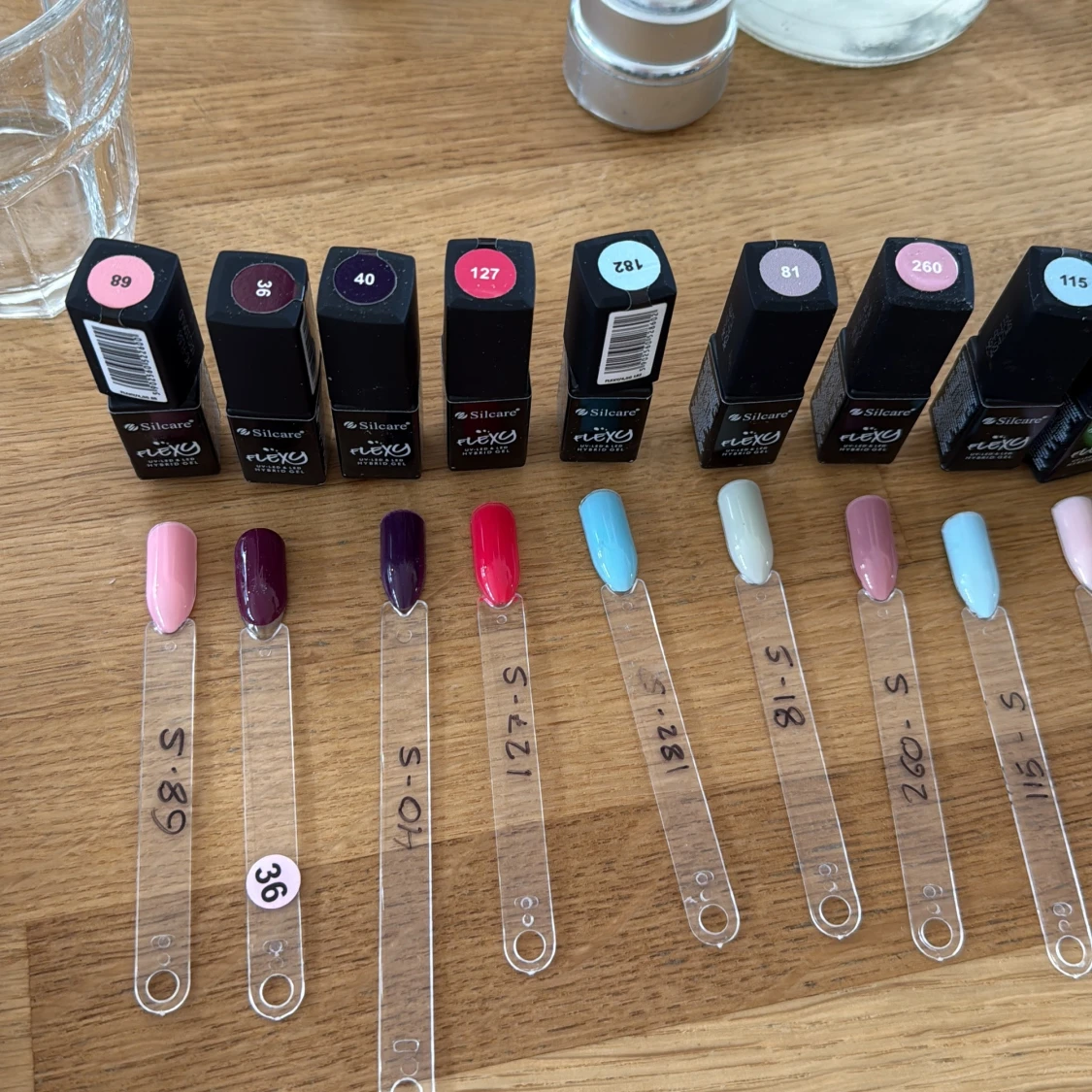 Färgglada nagellack från Silcare - 1