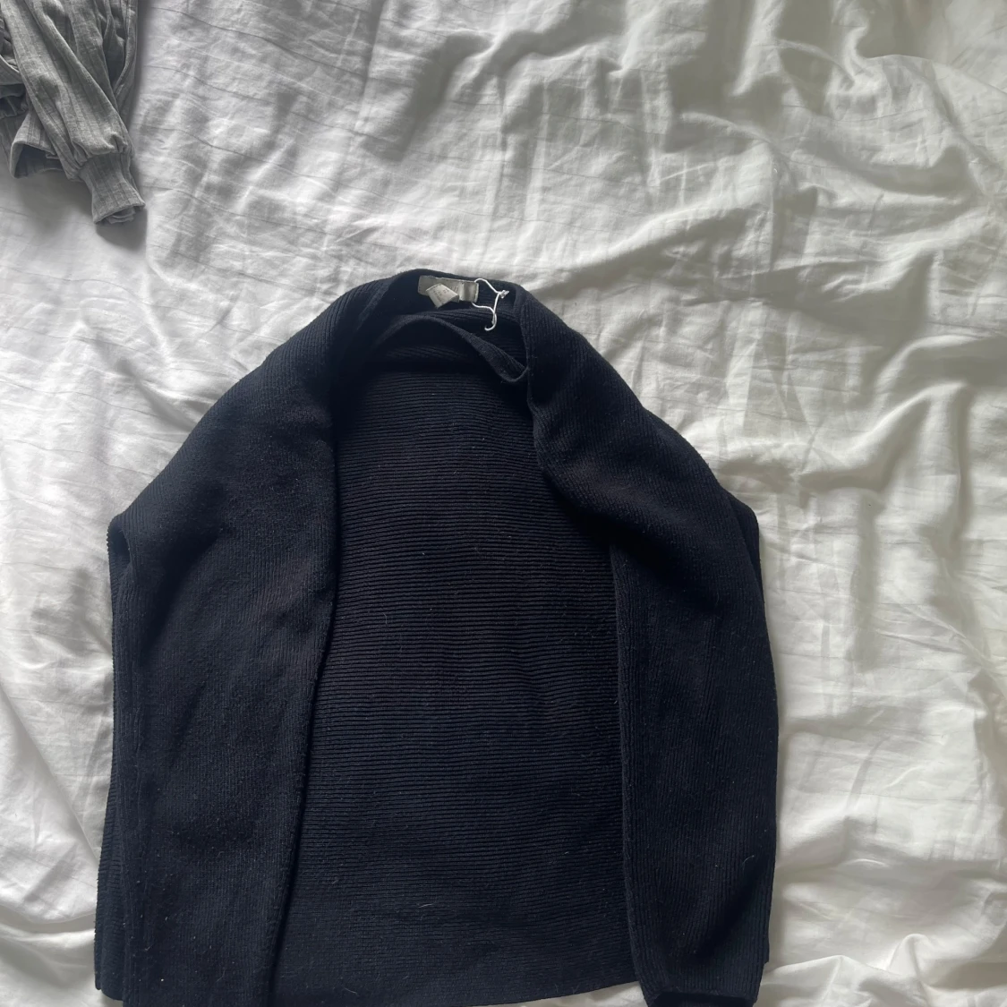 Svart stickad kofta från H&M XS - 1