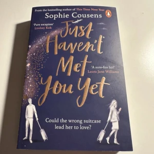 Just Haven't Met You Yet - Aldrig läst, i mycket fint skick🩷