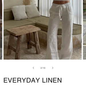 Vita linnebyxor med knytband - SÖKER!!!! Söker aloha label linnebyxorna. Kan betala 800-900. Gärna storlek S. Den nyaste modellen. 