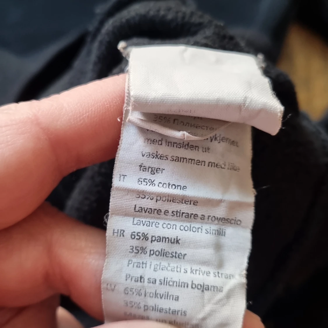 Svart hoodie från DirtCult - 4