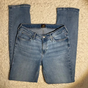 Jeans Straight Leg - Passar mig, 171cm/62kg som referens 