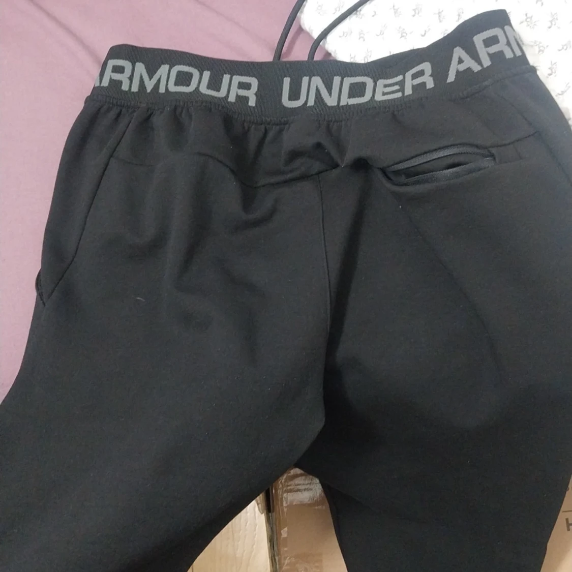 Svarta mjukisbyxor från Under Armour - 2