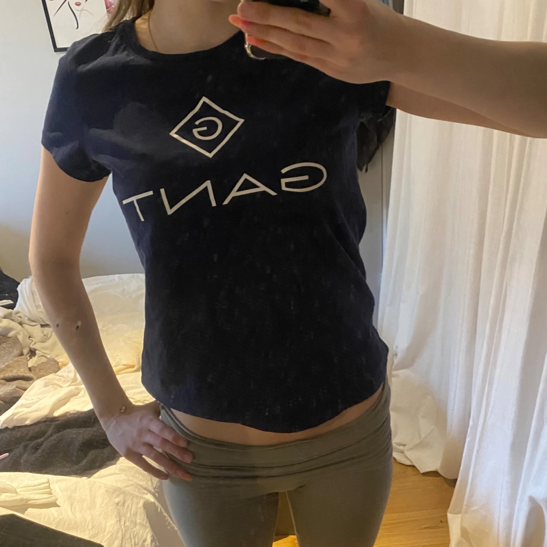 Mörkblå t-shirt från GANT - 2