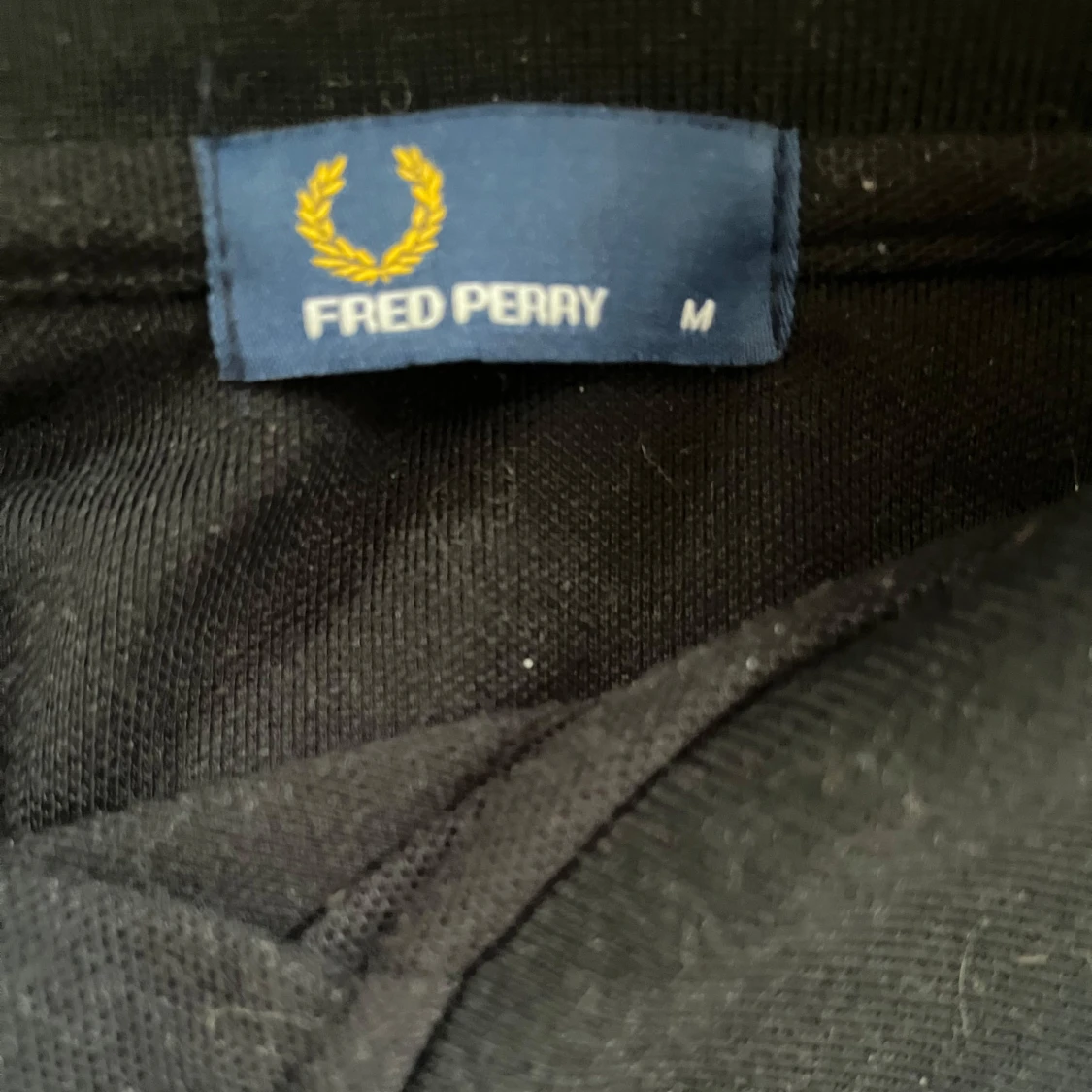 Svart Fred Perry pikétröja M - 1