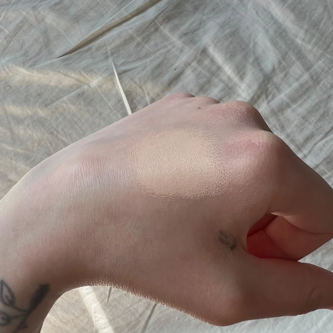 e.l.f. concealer - 1