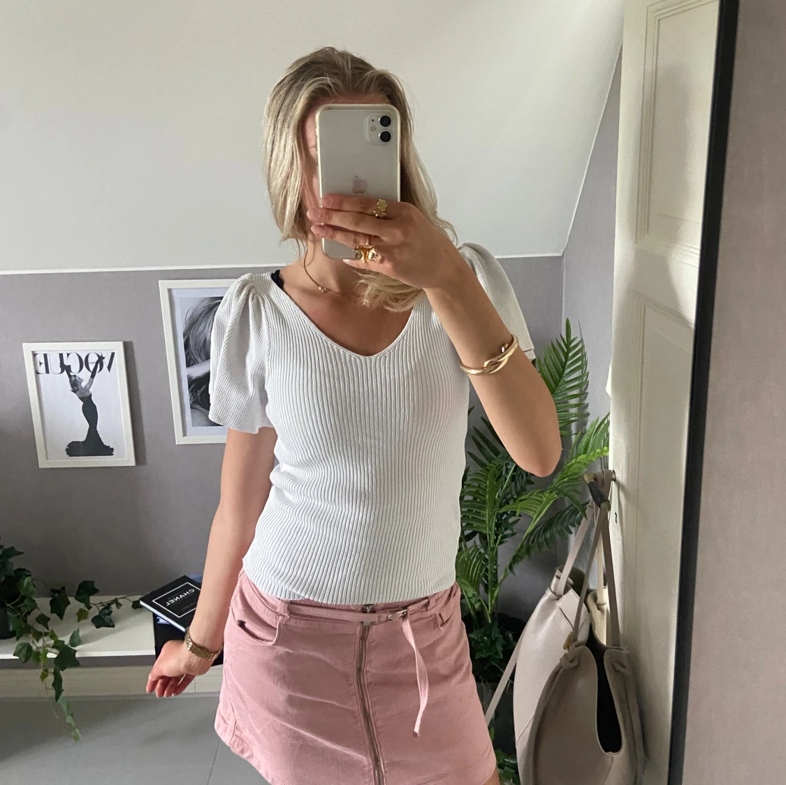 Vit ribbad topp med puffärm från ONLY - 1