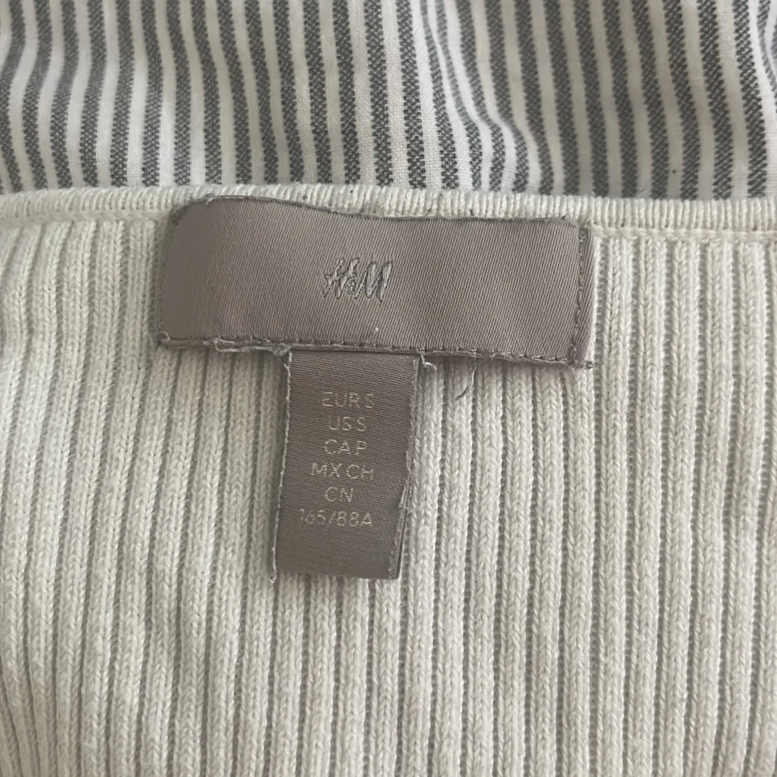 Vit ribbad långärmad topp H&M - 3