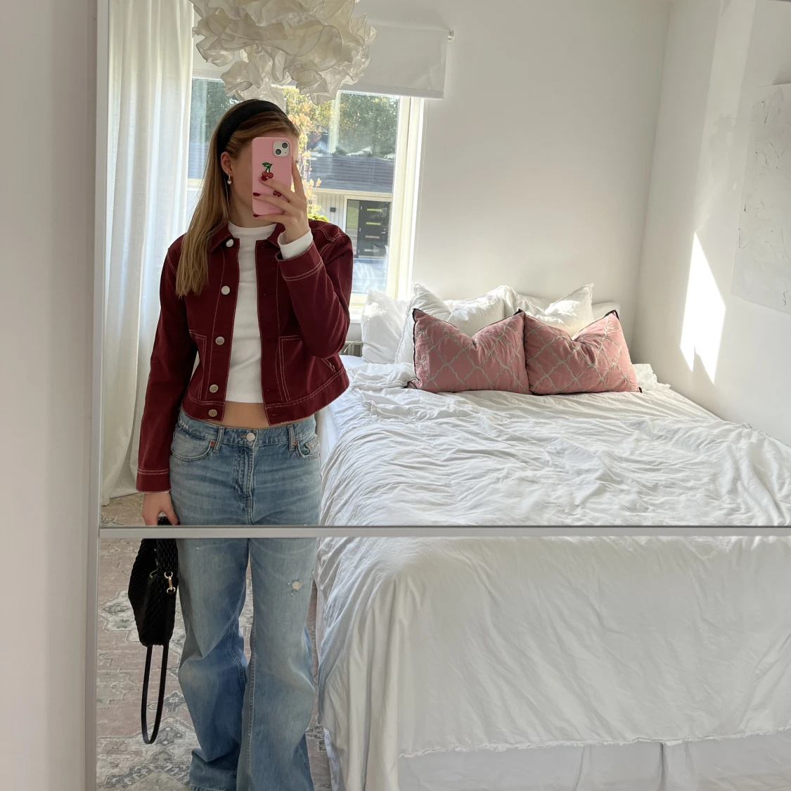 Tunn vinröd jacka - 1