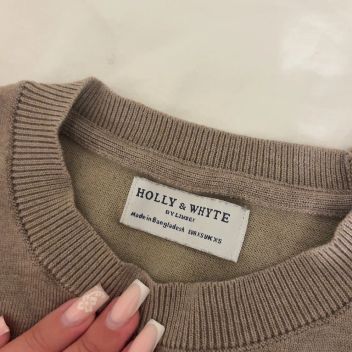 Beige randig tröja Holly & Whyte - 2