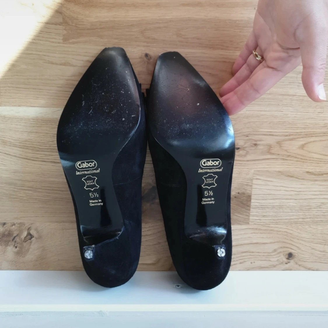 Svarta mockapumps från Gabor - 2