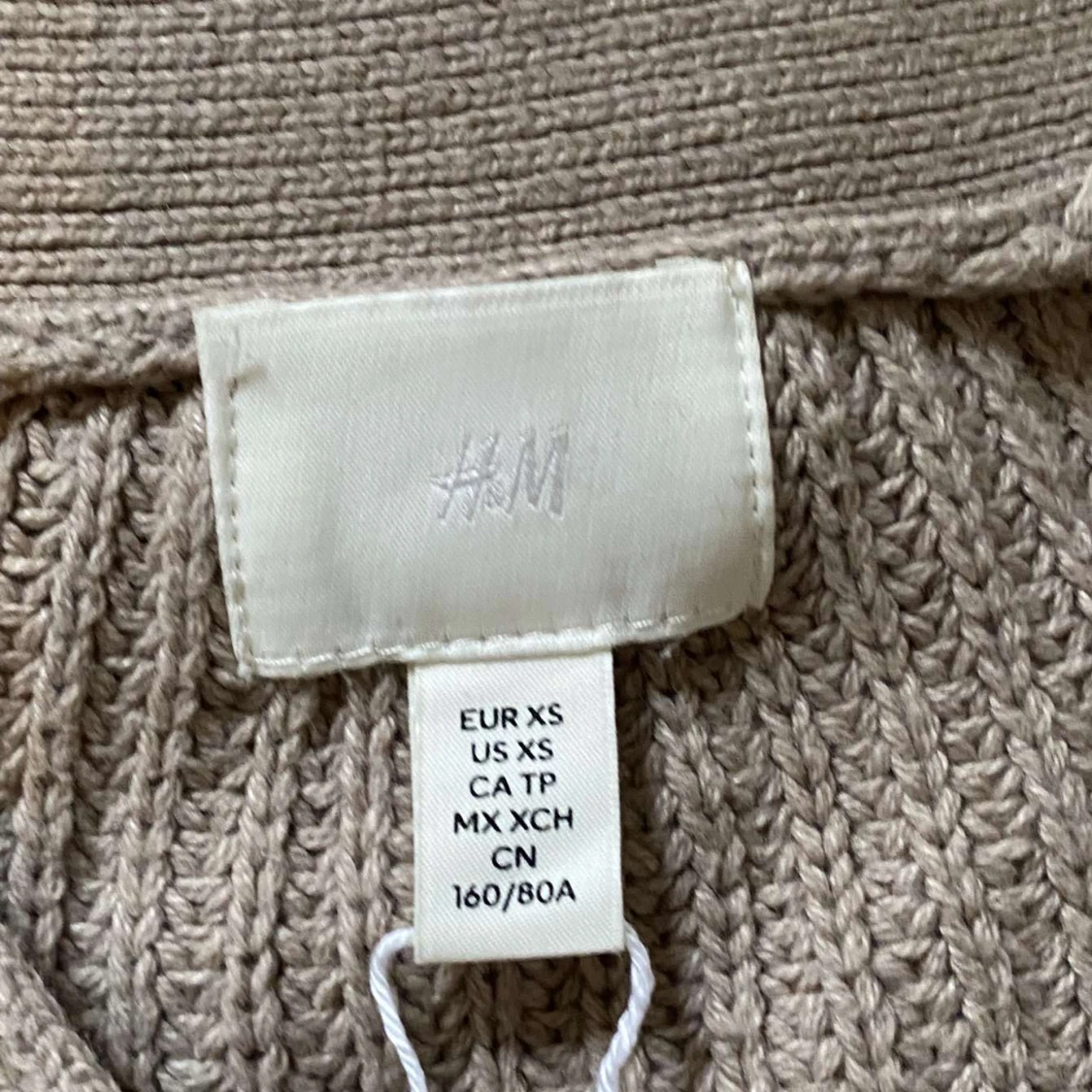 Beige stickad kofta från H&M - 3