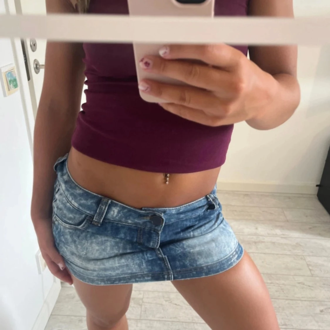 Mini Lågmidjad jeanskjol  - 90