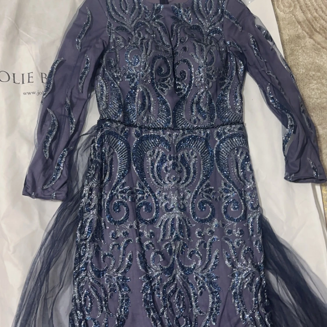 Mörkblå glittrig långklänning Jolie Bride