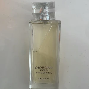 Giordani Gold White Original parfym 50ml - Helt ny parfym från Oriflame, Giordani Gold White Original. 50ml Skicka Prisförslag 