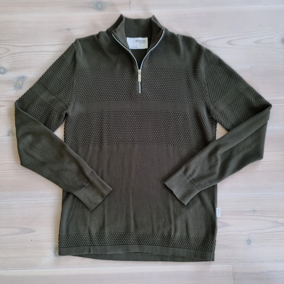 Olivgrön stickad tröja Selected Homme