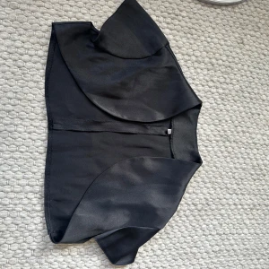 Bolero - Svart bolero💗