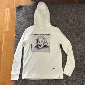 Vit hoodie limitato hoodie - Vit limitato hoodie skick 9/10