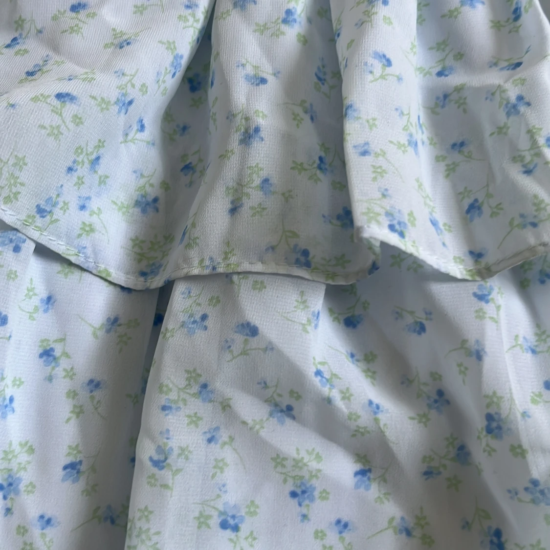 Blommig volangkjol - 3