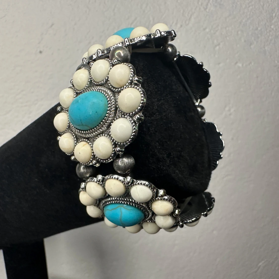 Boho armband med turkosa stenar