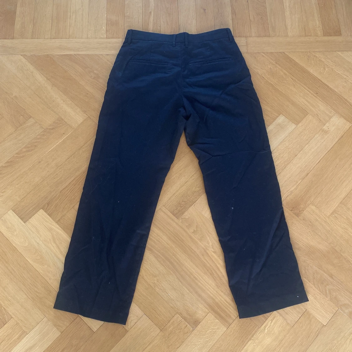 Svarta kostymbyxor från H&M Regular Fit - 1
