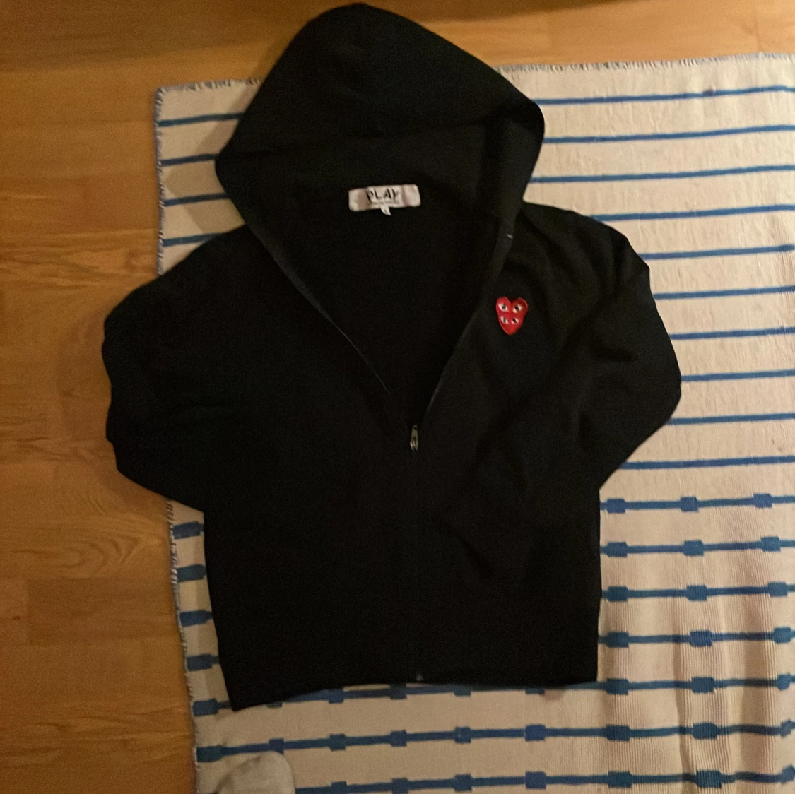Svart hoodie Comme des Garçons Play S - 3