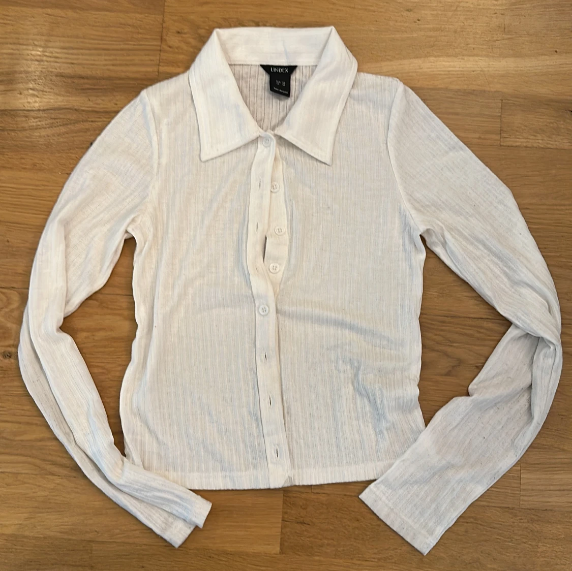 Vit ribbad skjorta från Lindex XS - 3