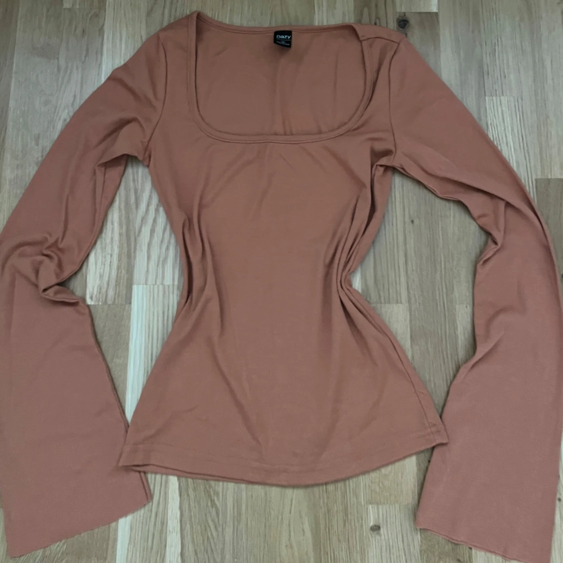 Brun långärmad topp