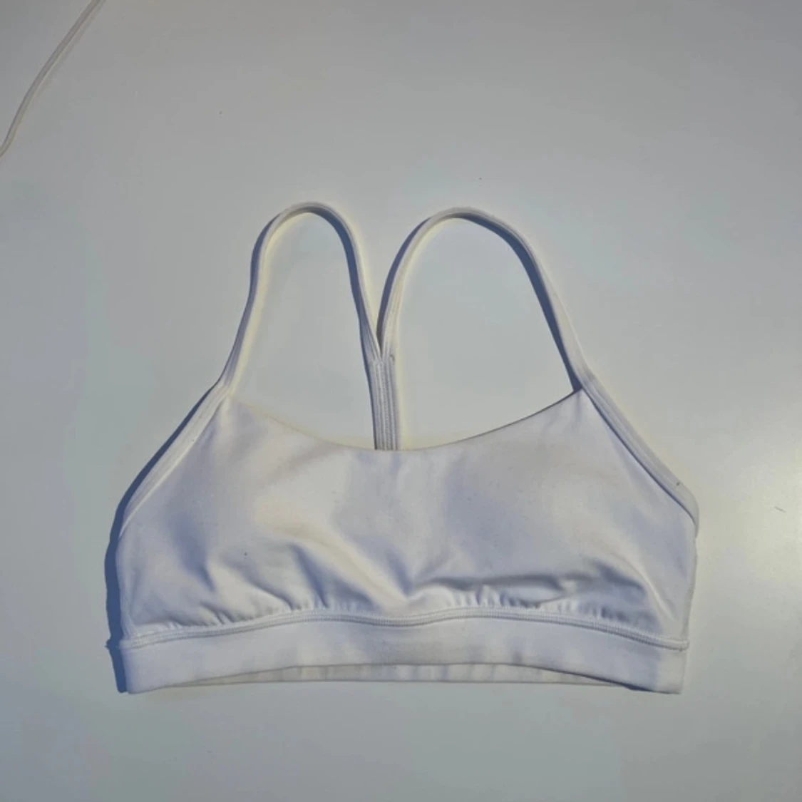 Vit sport-bh från Lululemon - 1