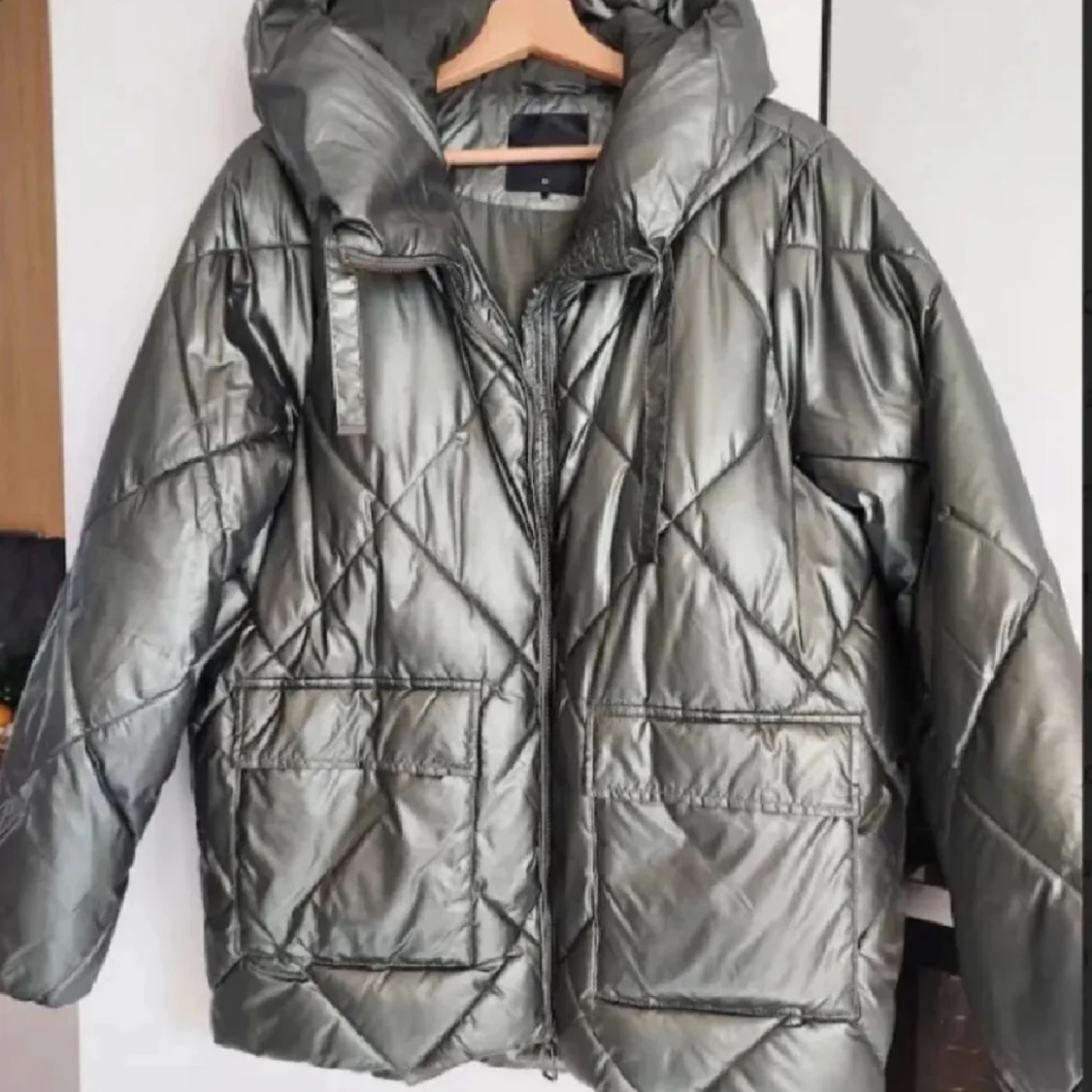 Grön quiltad pufferjacka - 1