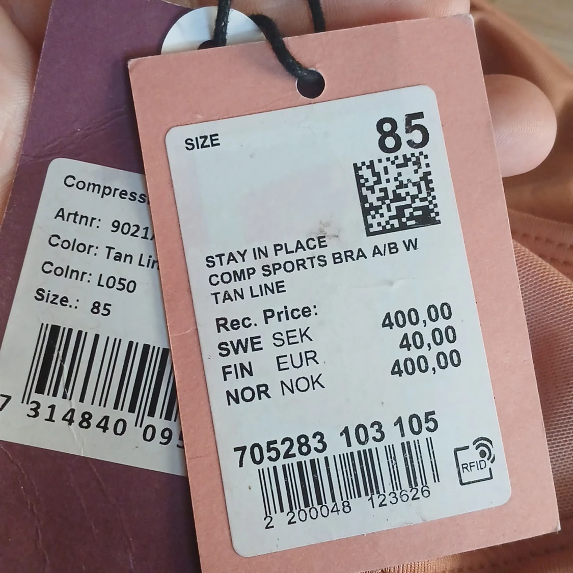 Stay In Place – Compression Sports Bra, stl 85A/B - 3