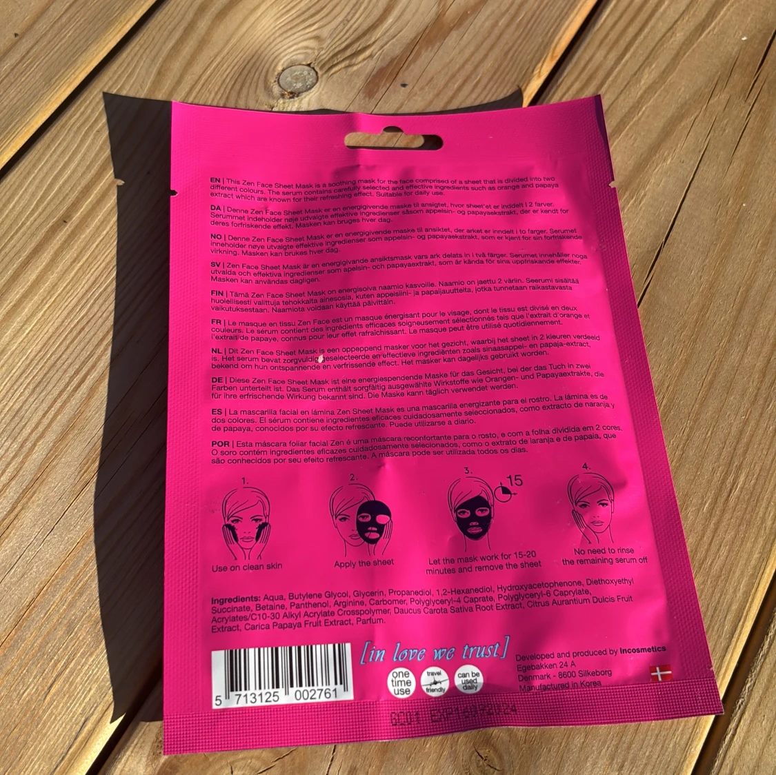 Miqura Energy-Boosting Flow Mask - 1