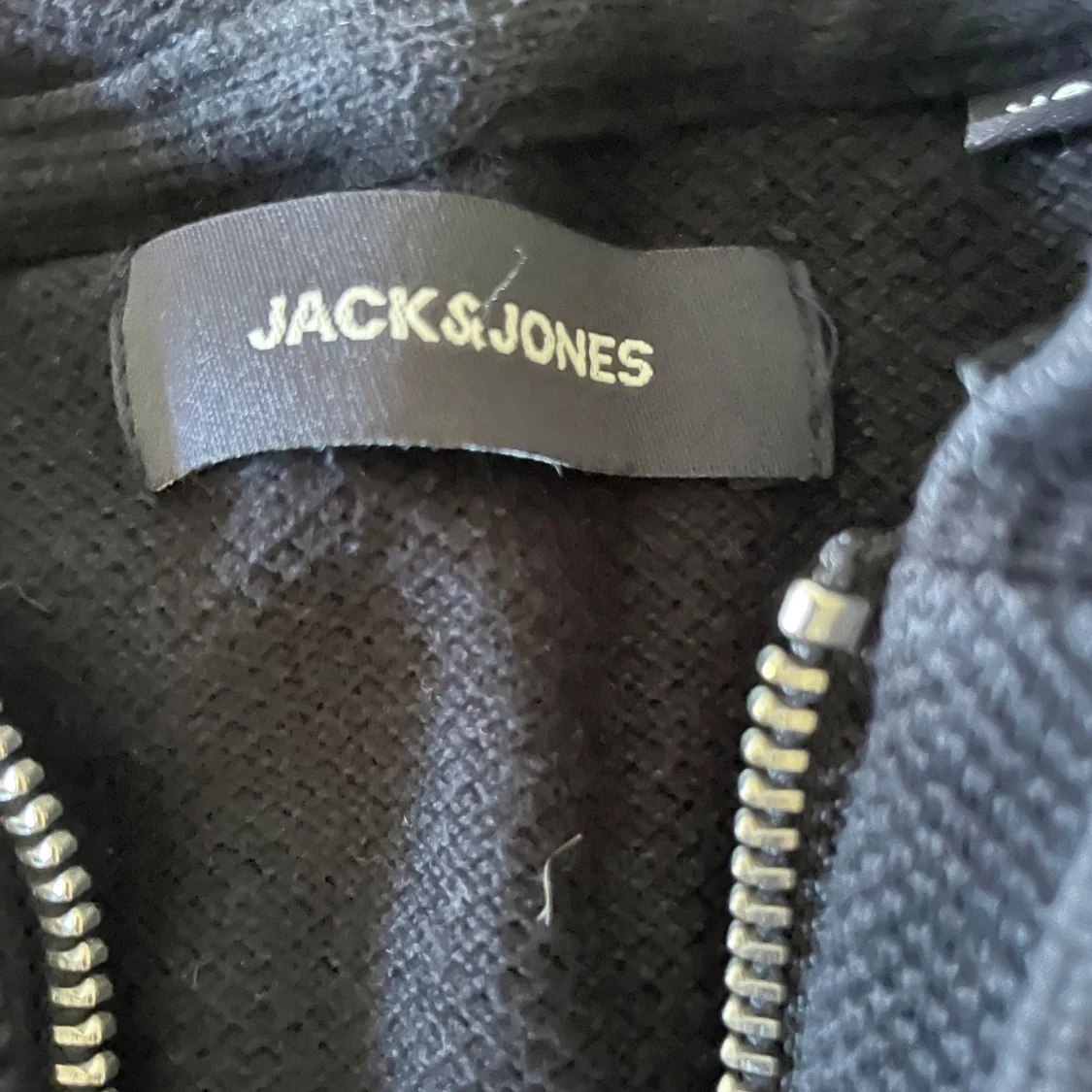 Stickad hoodie från Jack & Jones - 2