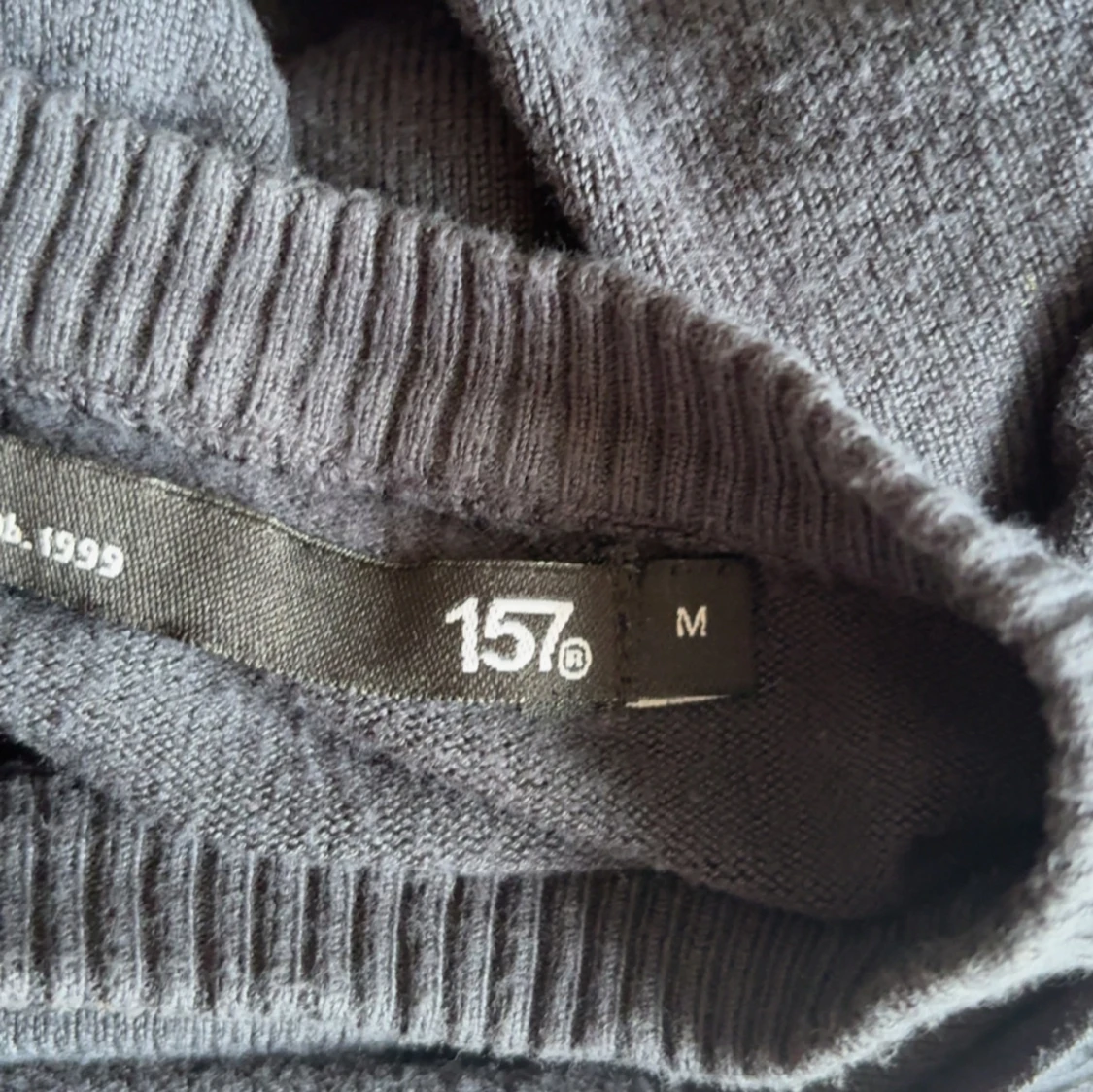 Mörkblå kofta  - 3