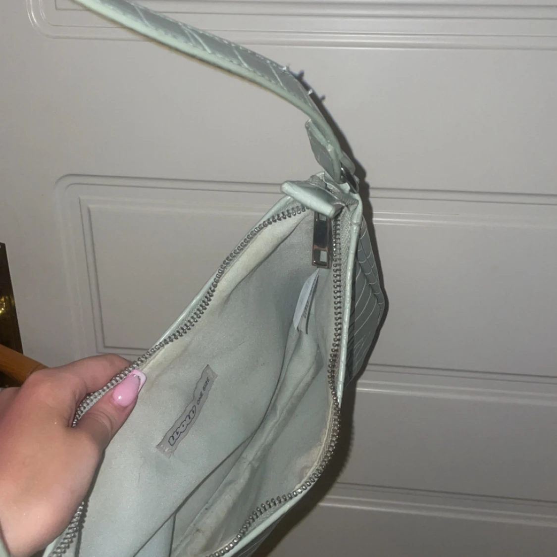 Ljusgrön axelväska från WOW - 3