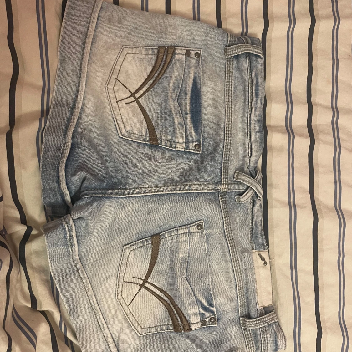 Ljusblå jeansshorts low waist  - 1