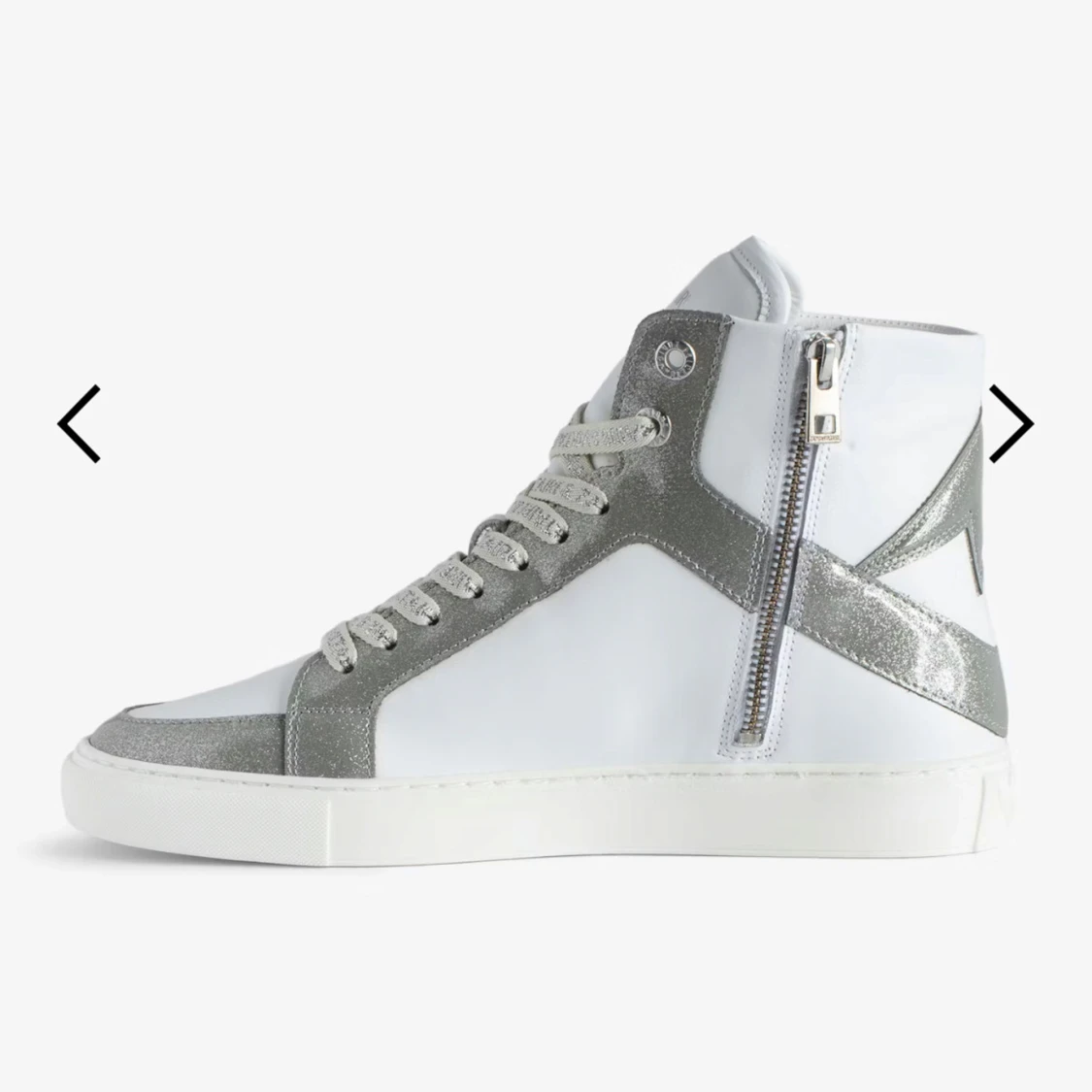 Vita och silver high top sneakers