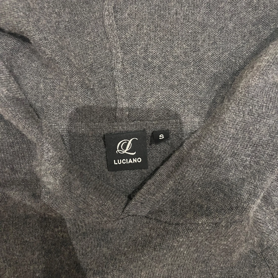 Mörkgrå kashmir hoodie - 1