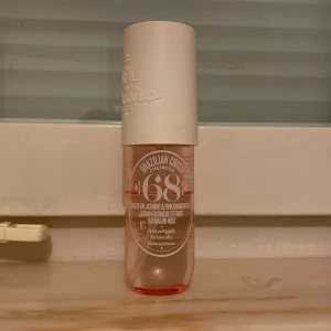 Sol De Janeiro 68 Parfym - Sol de Janeiro parfym 68 i 90 ml. Original pris 289kr på Sephora. 