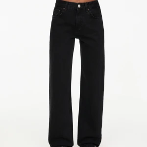 Straight jeans mid rise - Mycket bra skick & knappt använda 