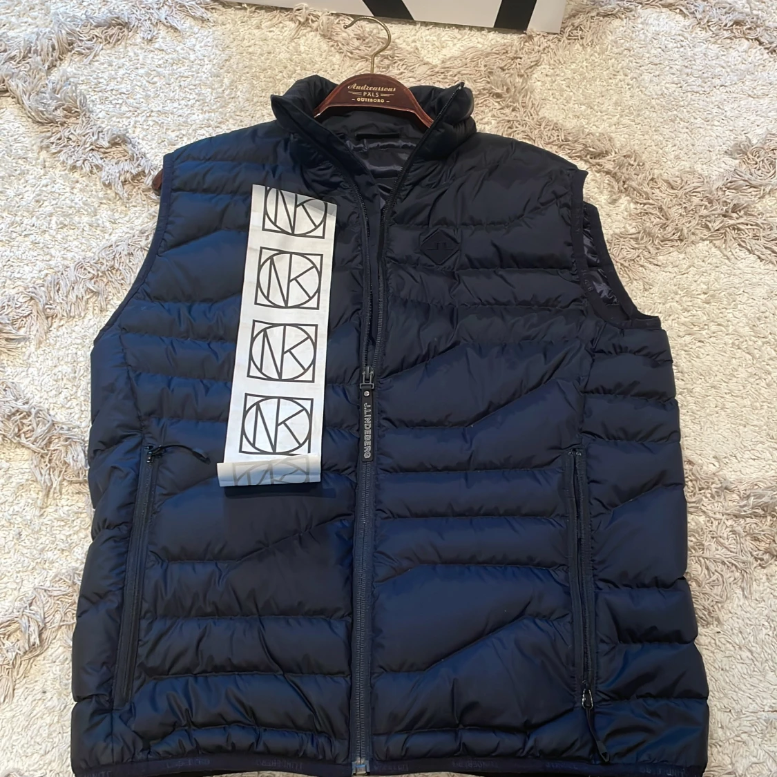 J.Lindbeberg vest 