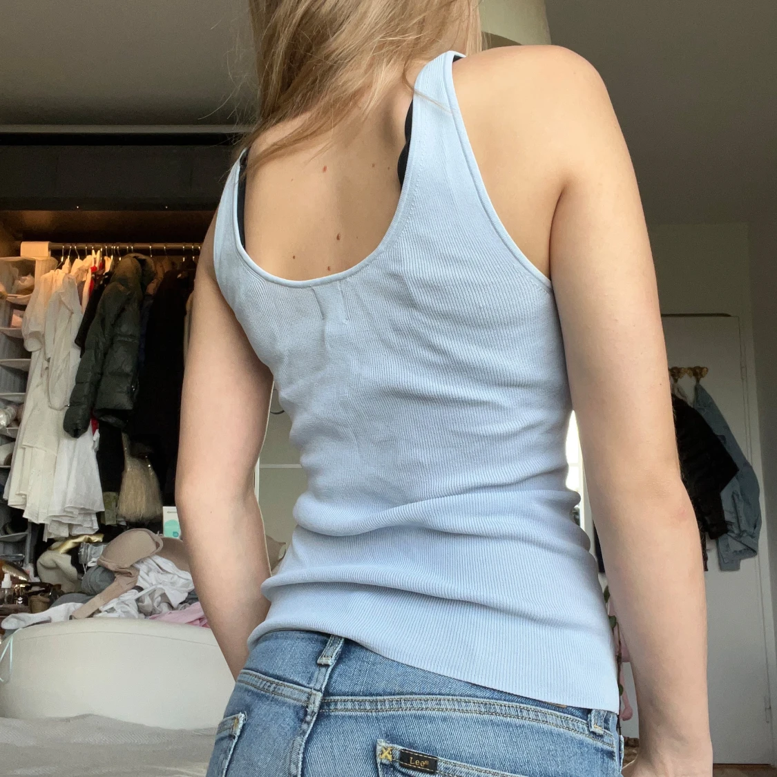 Ljusblå ribbad linnetopp från hm // Xs/34 - 4