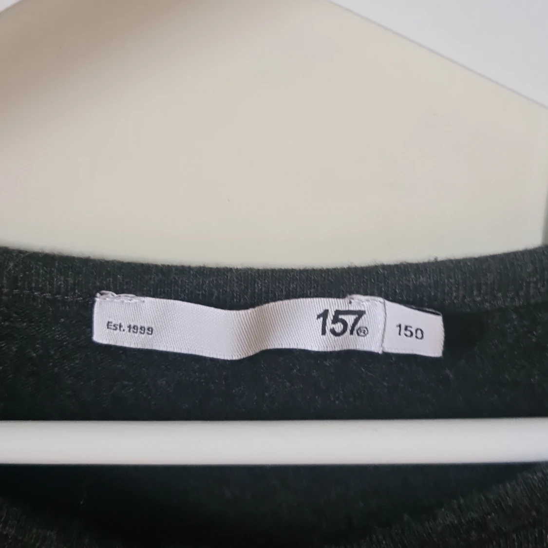 Svart långärmad topp med knyt - 2