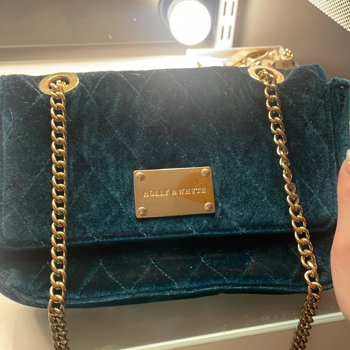 Quiltad blå axelväska Holly & White