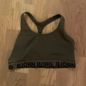 Sport-bh  - Mörkgrön sport-bh från Björn Borg 