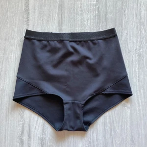 Dans shorts H&M - Använt inte.