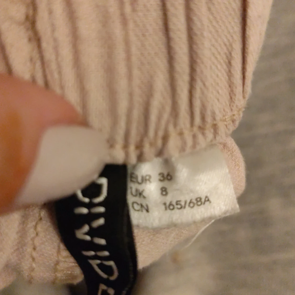 Beige shorts från h&m - 2